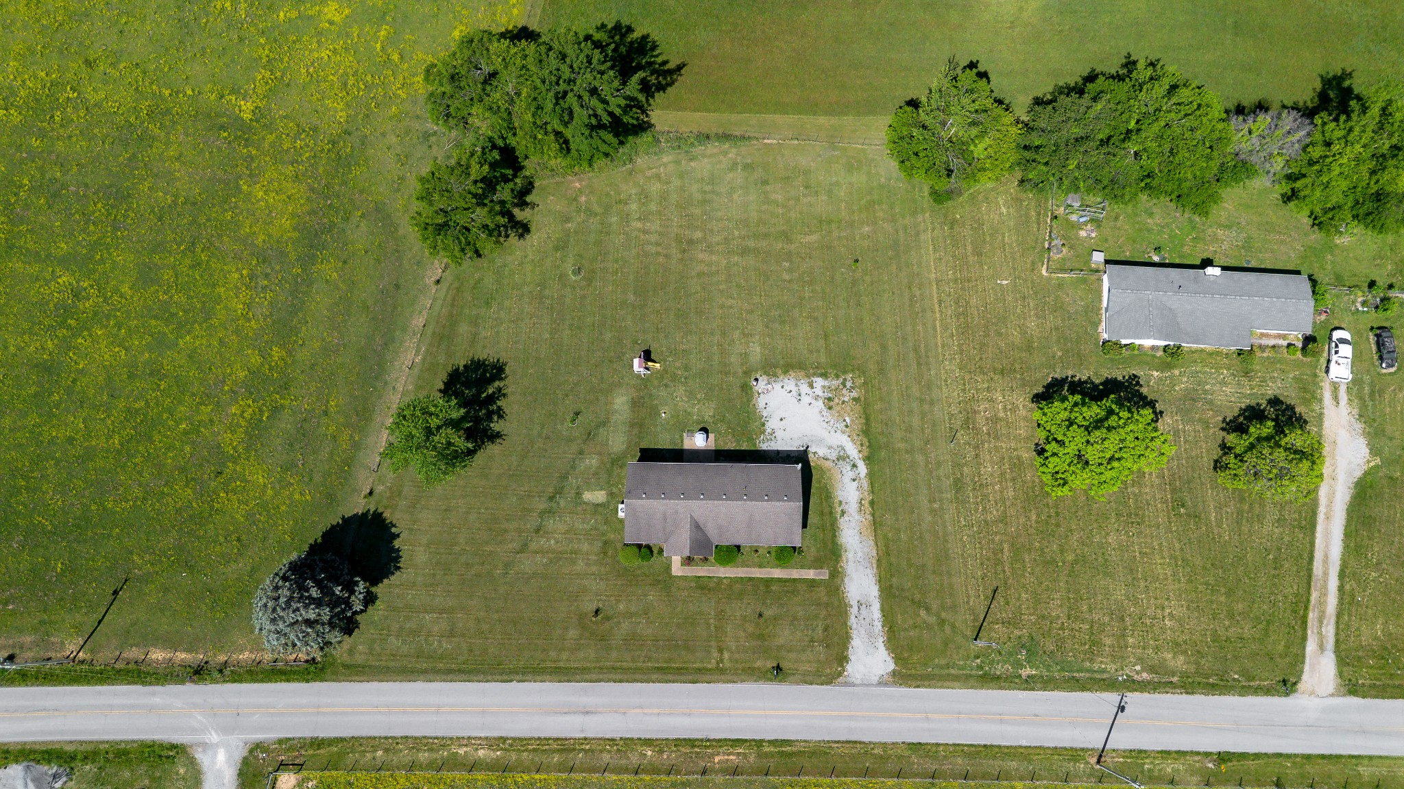 491 White Road Portland TN 37148