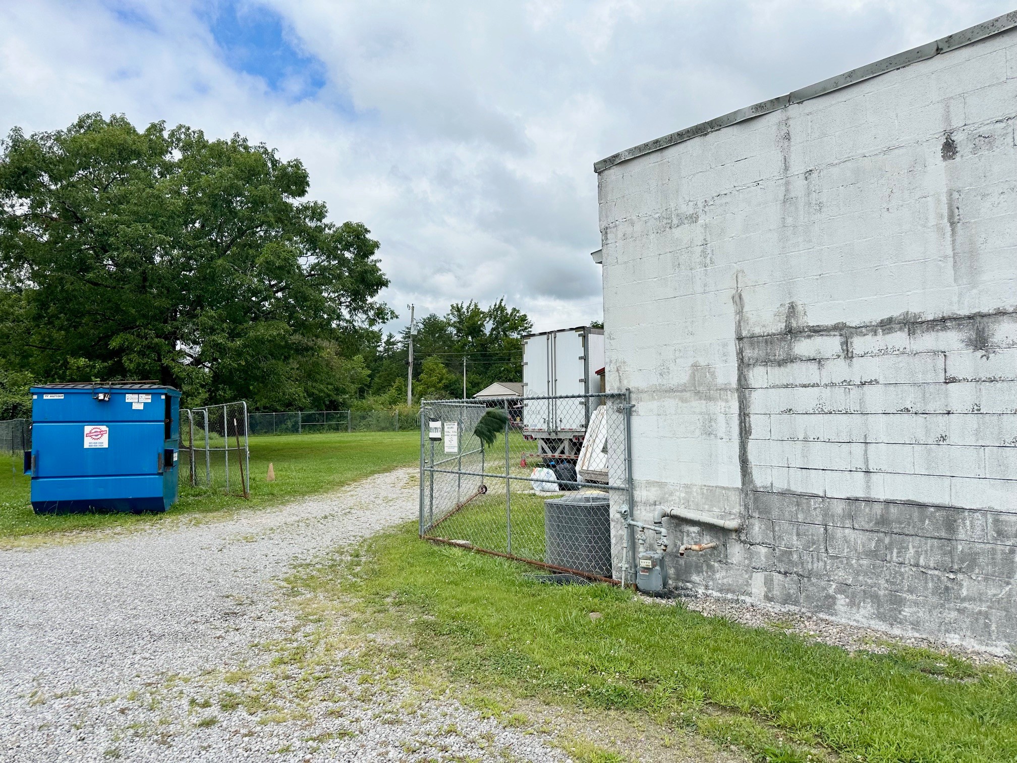 1241 West Avenue Crossville TN 38555