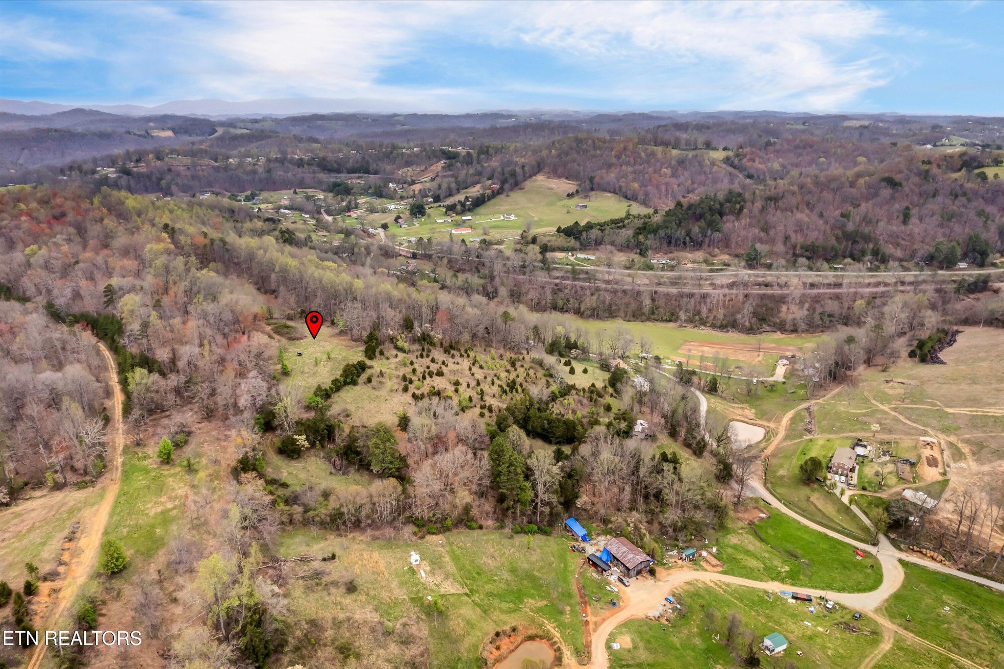 290 Maddox Lane New Tazewell TN 37825