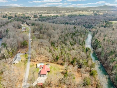 465 Winding River Lane Sparta TN 38583