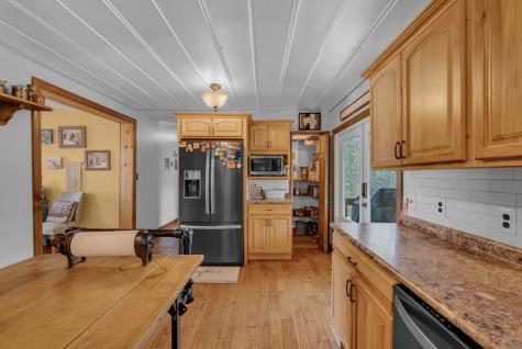 465 Winding River Lane Sparta TN 38583