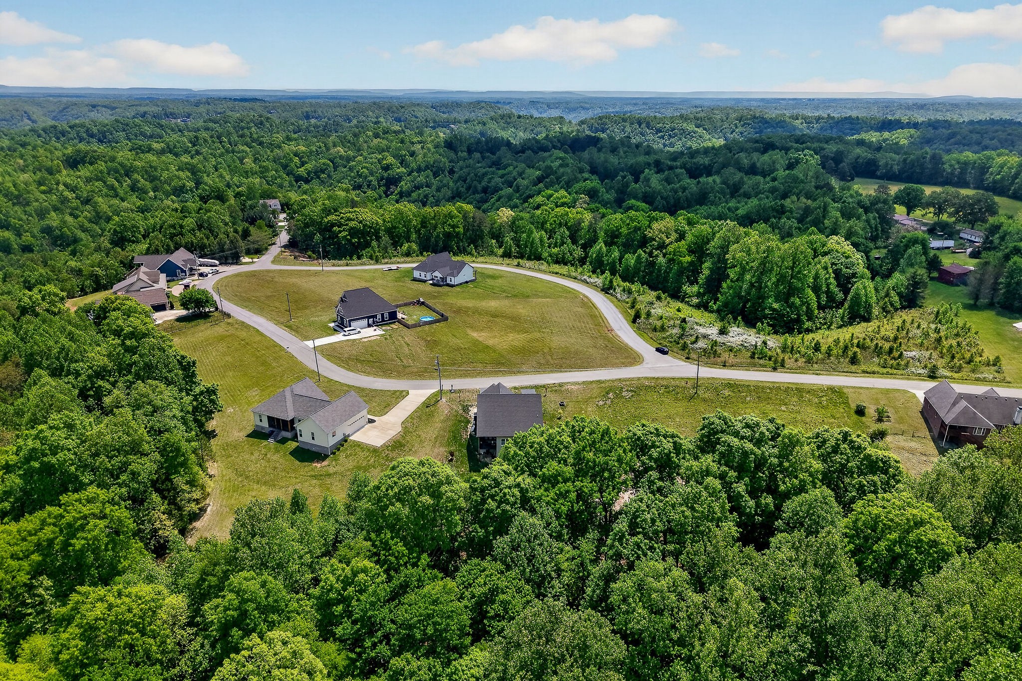 155 Lakewood Circle Smithville TN 37166