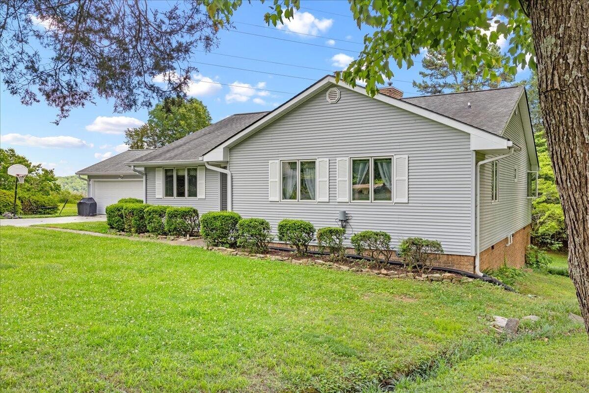 2522 Cindy Street Athens TN 37303