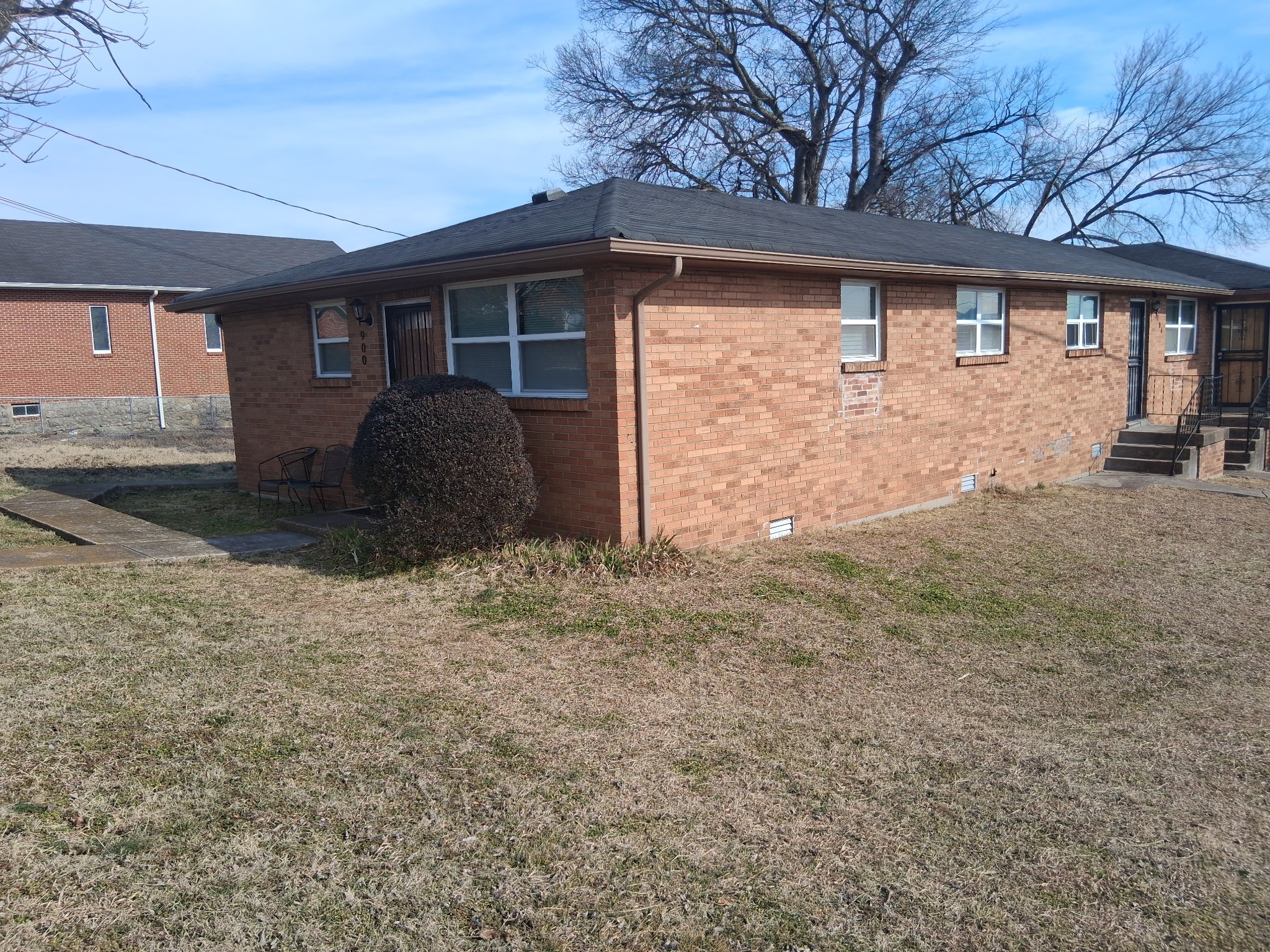 900 33rd Ave, N Nashville TN 37209