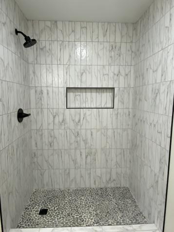 81 Lighthouse Drive Summertown TN 38483