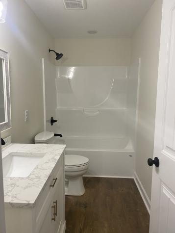 81 Lighthouse Drive Summertown TN 38483