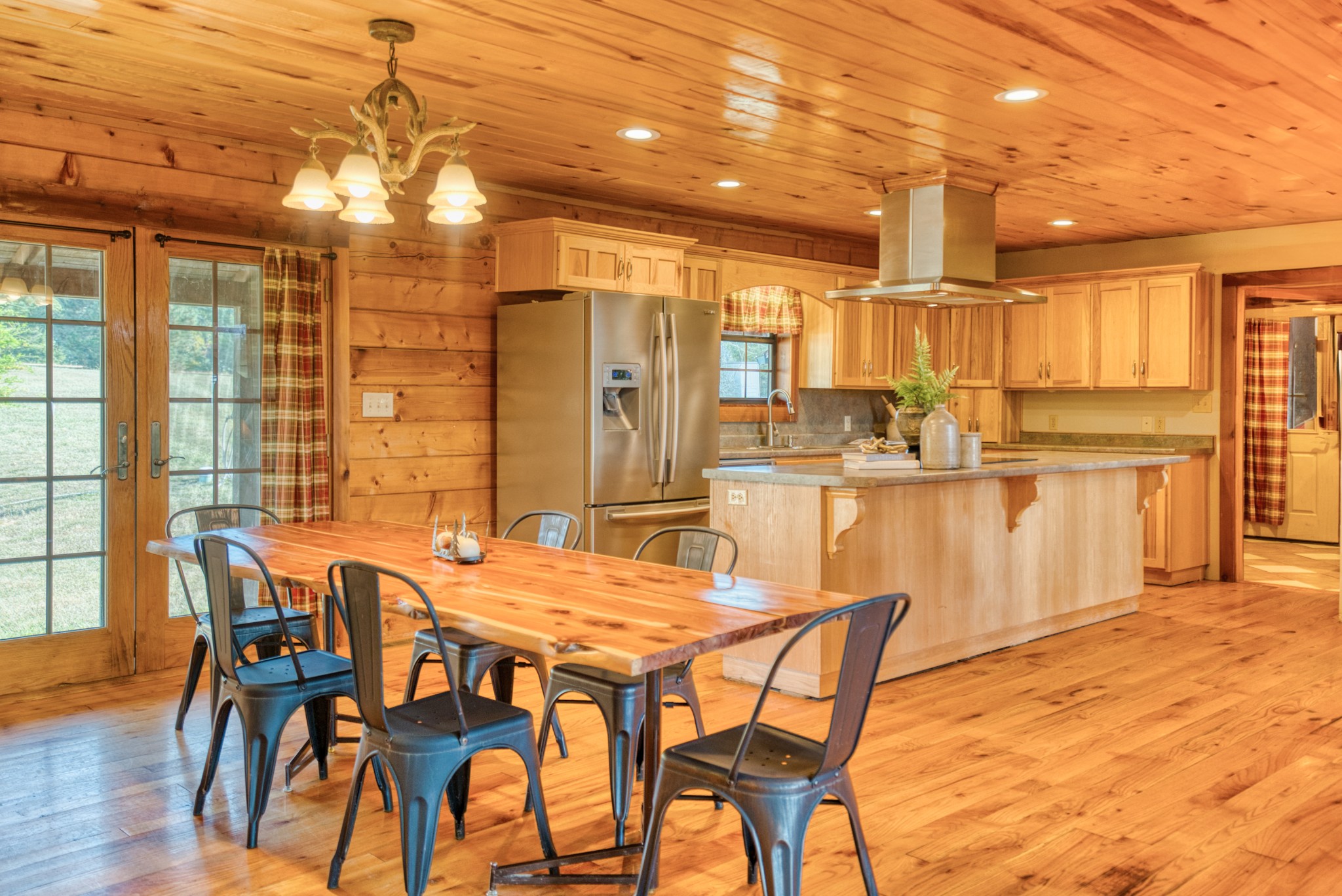 2644 Franklin Road Russellville KY 42276