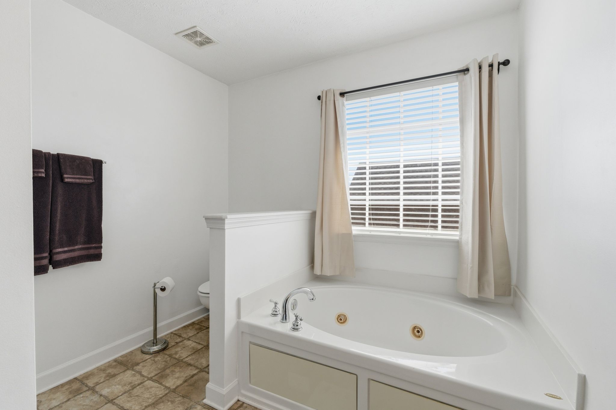 8008 Streamside Drive Mount Juliet TN 37122
