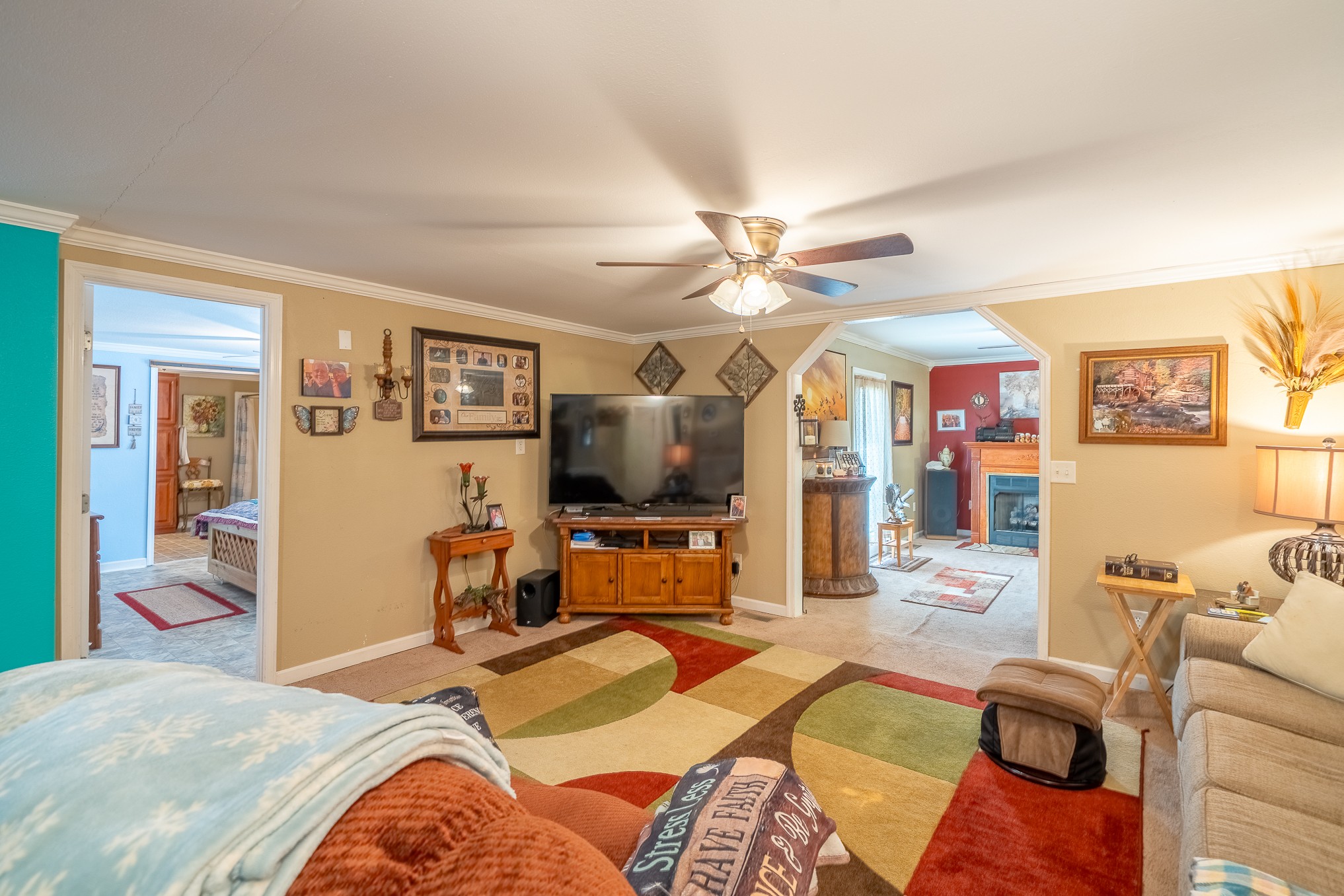 2862 Highway 43, S Loretto TN 38469