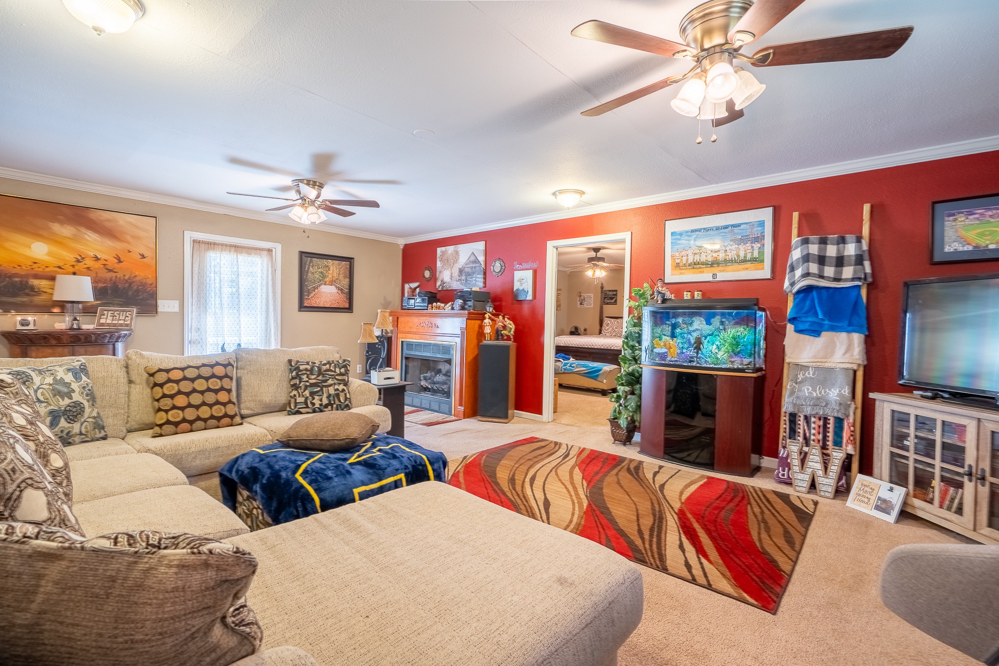 2862 Highway 43, S Loretto TN 38469
