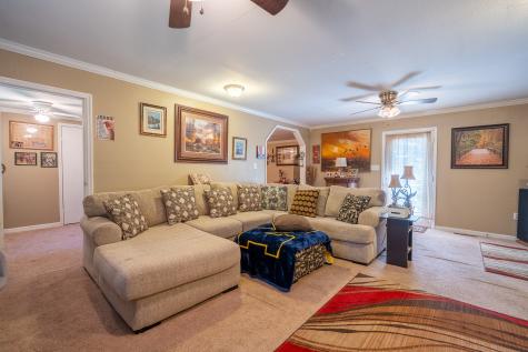 2862 Highway 43, S Loretto TN 38469