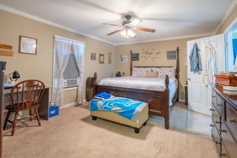 2862 Highway 43, S Loretto TN 38469