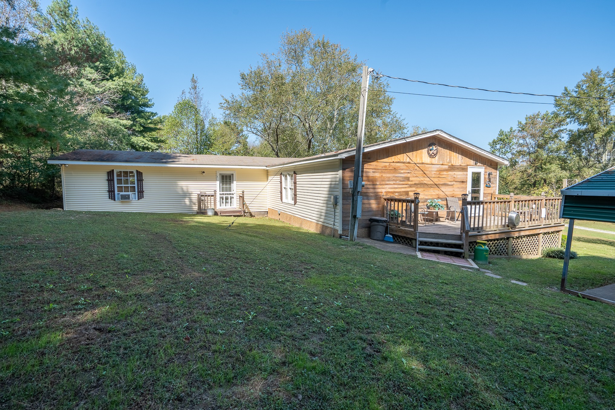 2862 Highway 43, S Loretto TN 38469