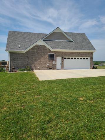 51 Regency Place Manchester TN 37355