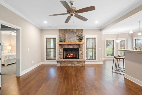 52 Island Way Winchester TN 37398