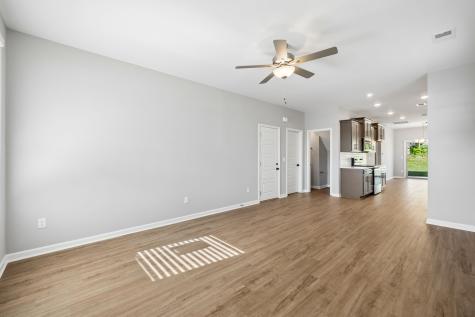 347 Carver Connection Lebanon TN 37087