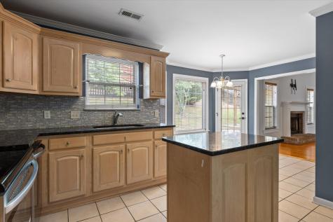 5775 Crooked Creek Drive Ooltewah TN 37363