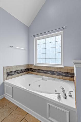 5775 Crooked Creek Drive Ooltewah TN 37363