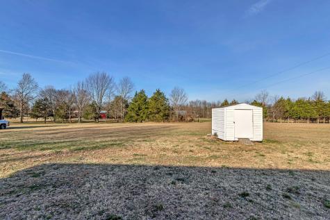 2086 Hartsville Pike Lebanon TN 37087