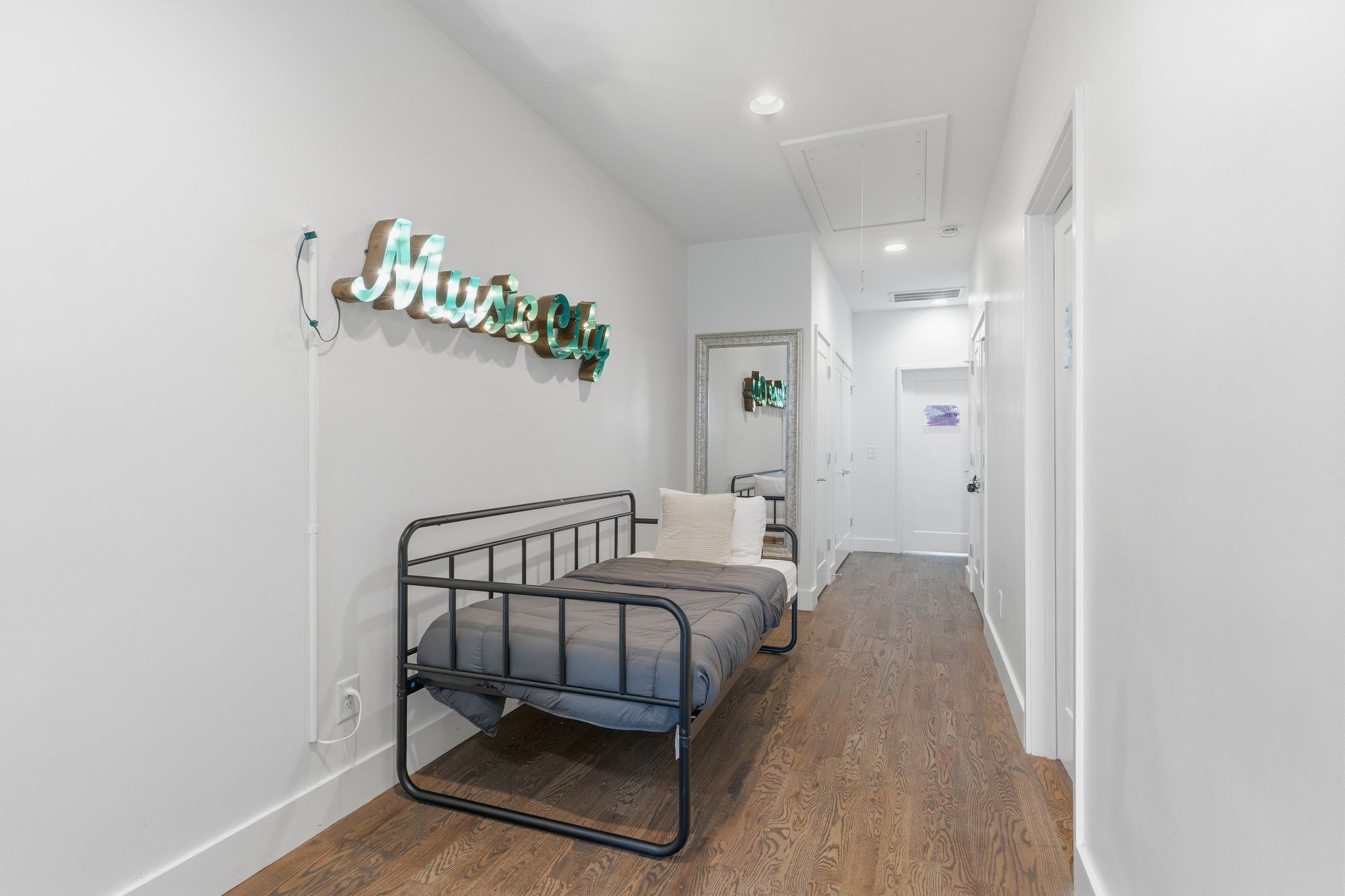 113B Elmhurst Avenue Nashville TN 37207