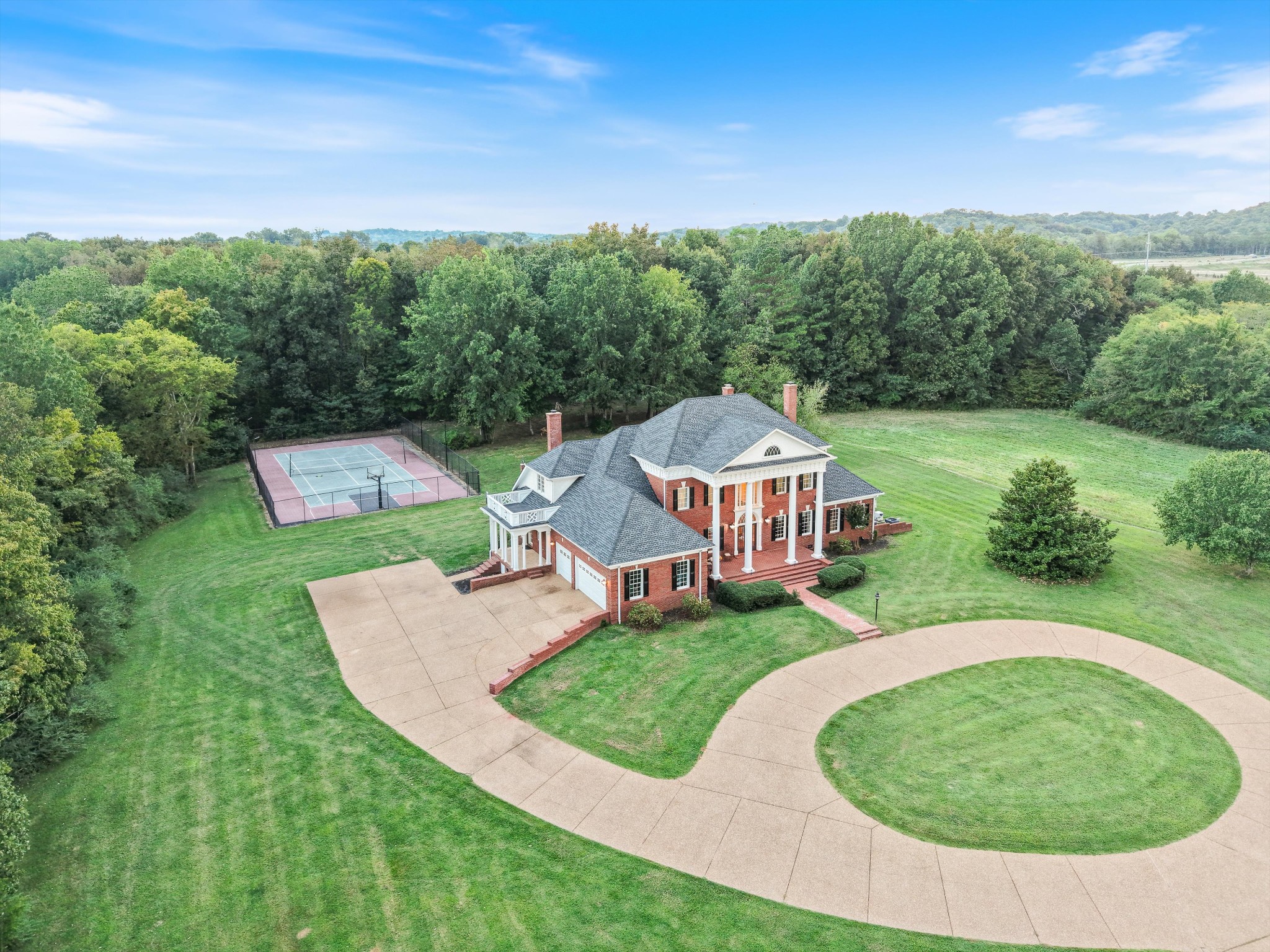1465 New Columbia Highway Lewisburg TN 37091