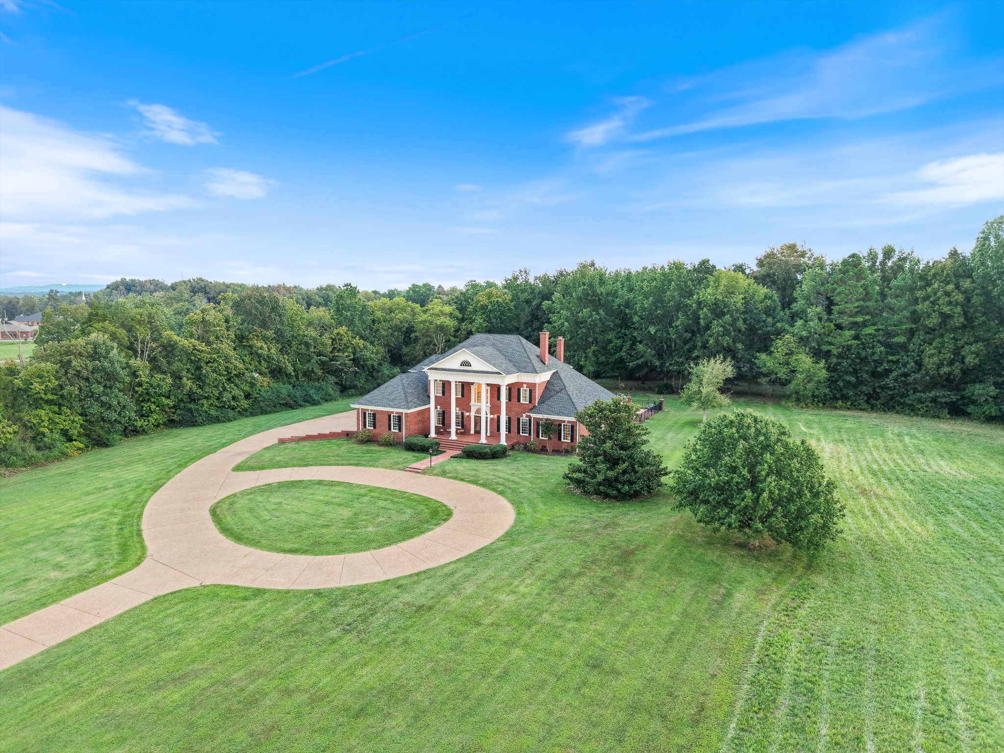 1465 New Columbia Highway Lewisburg TN 37091