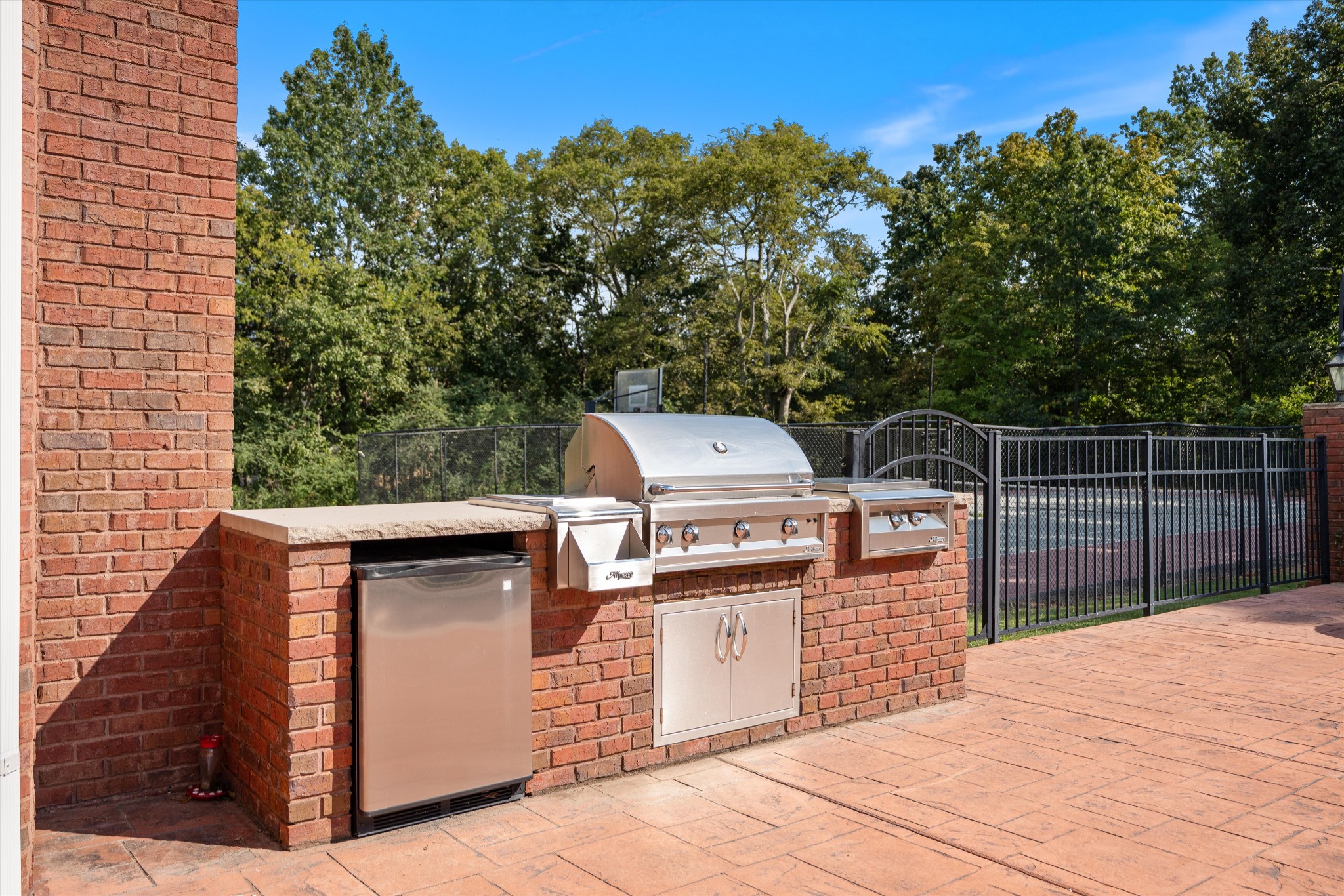 1465 New Columbia Highway Lewisburg TN 37091