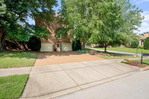 1303 King William Court Franklin TN 37064