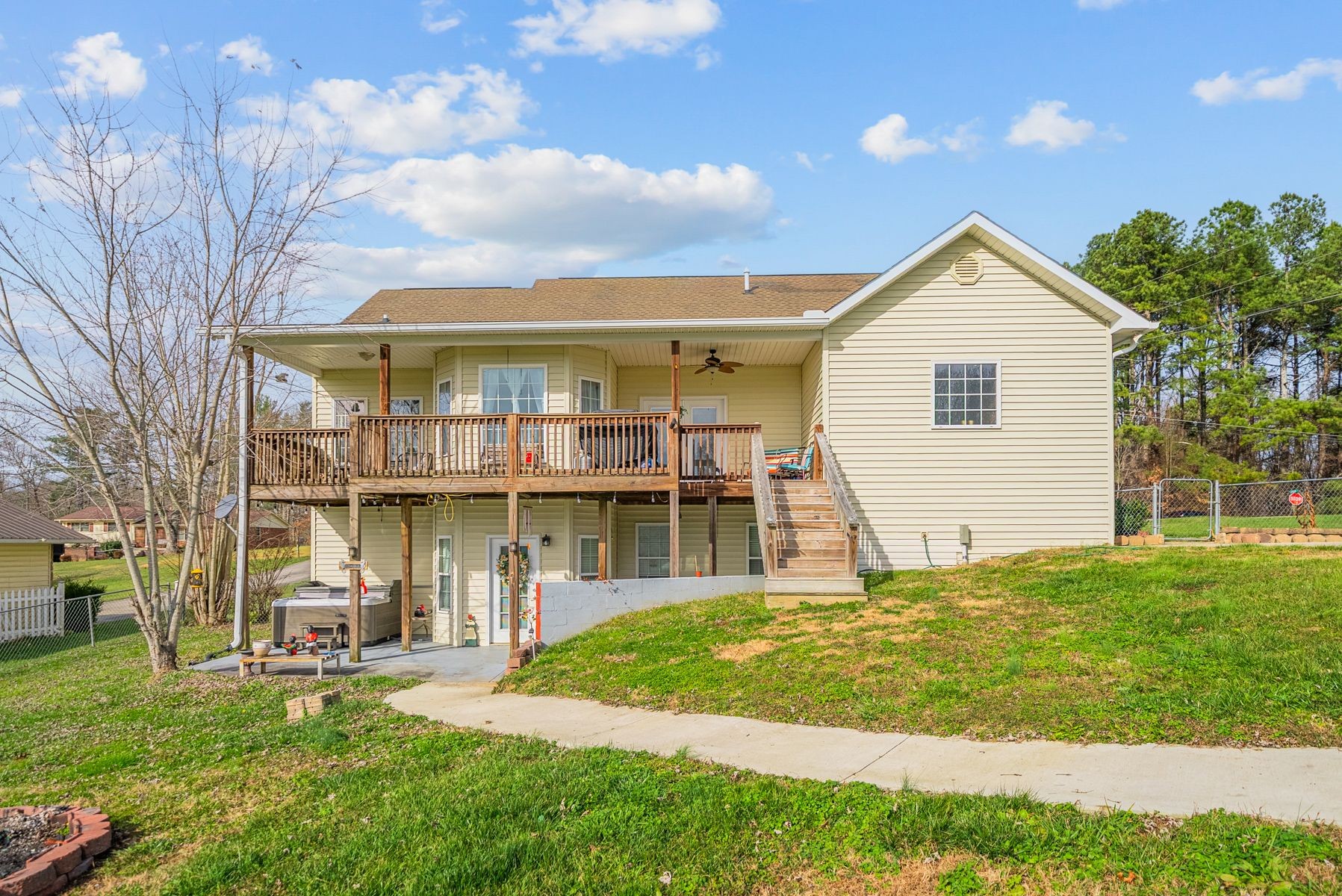 273 Washington Street Crossville TN 38572