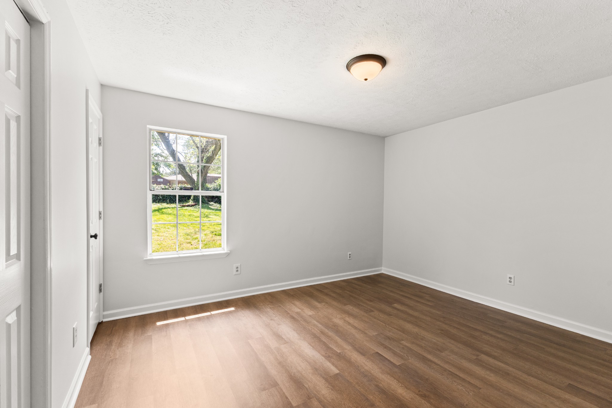207 Juanita Avenue Gallatin TN 37066