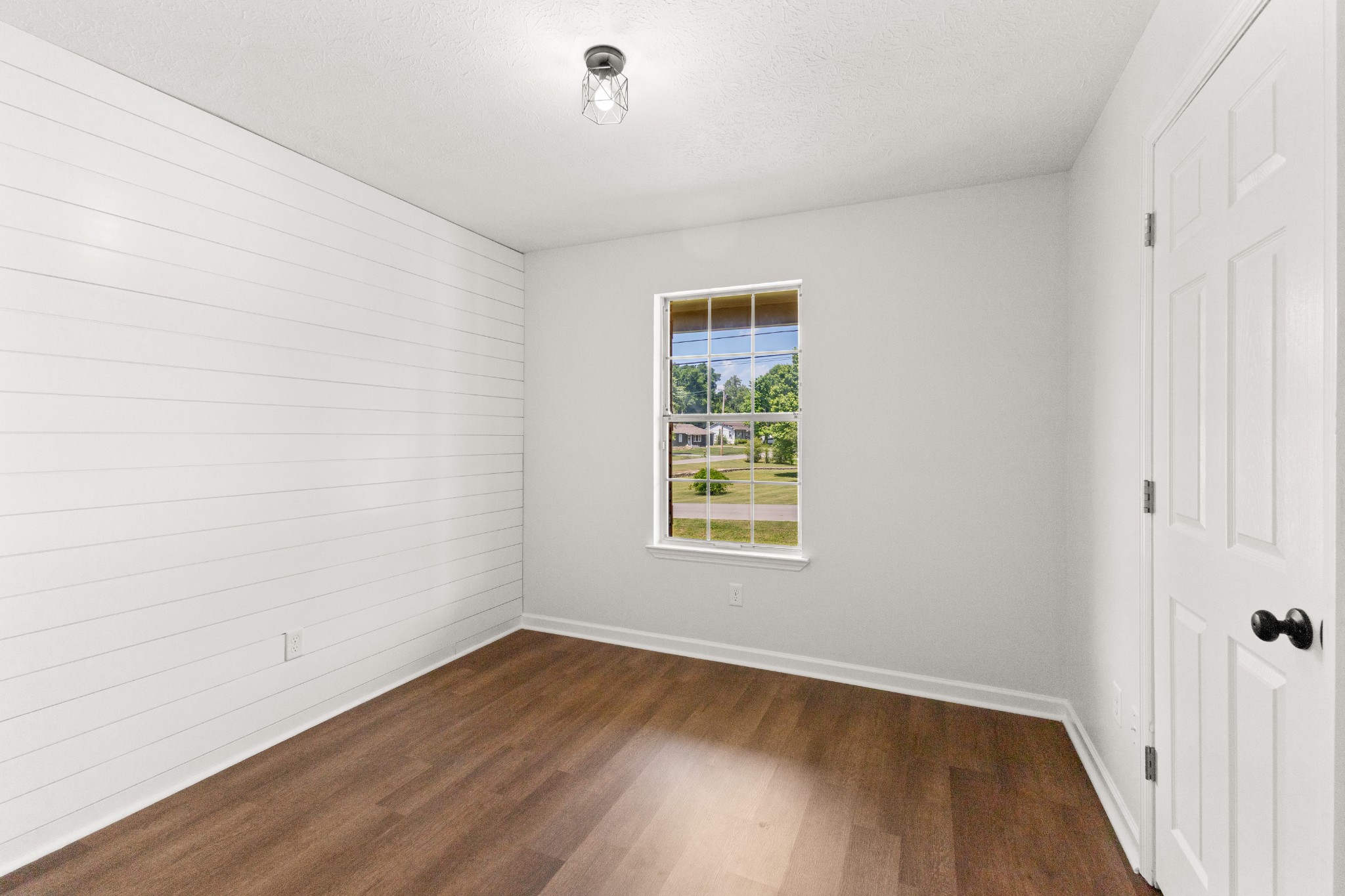 207 Juanita Avenue Gallatin TN 37066