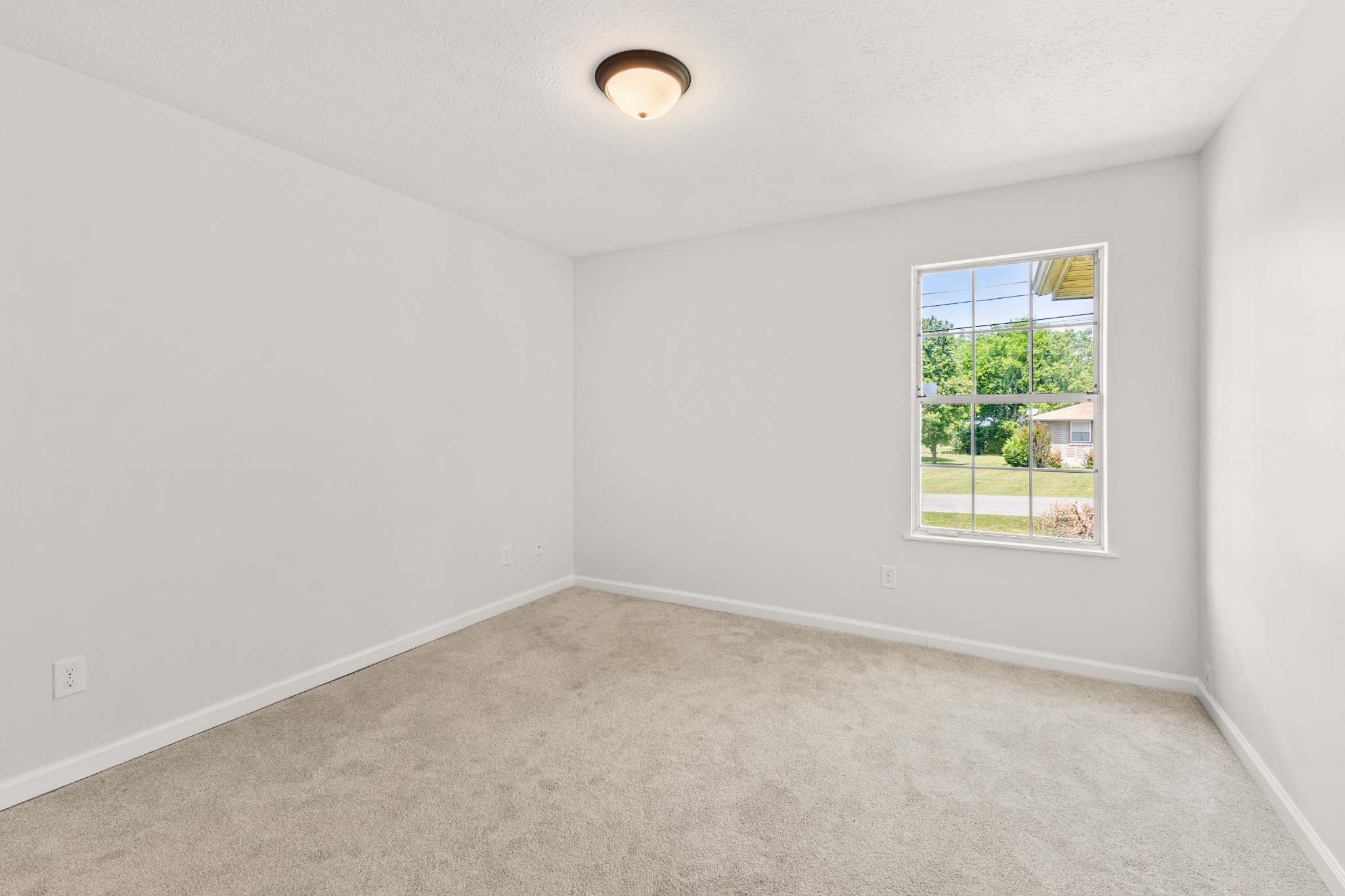 207 Juanita Avenue Gallatin TN 37066