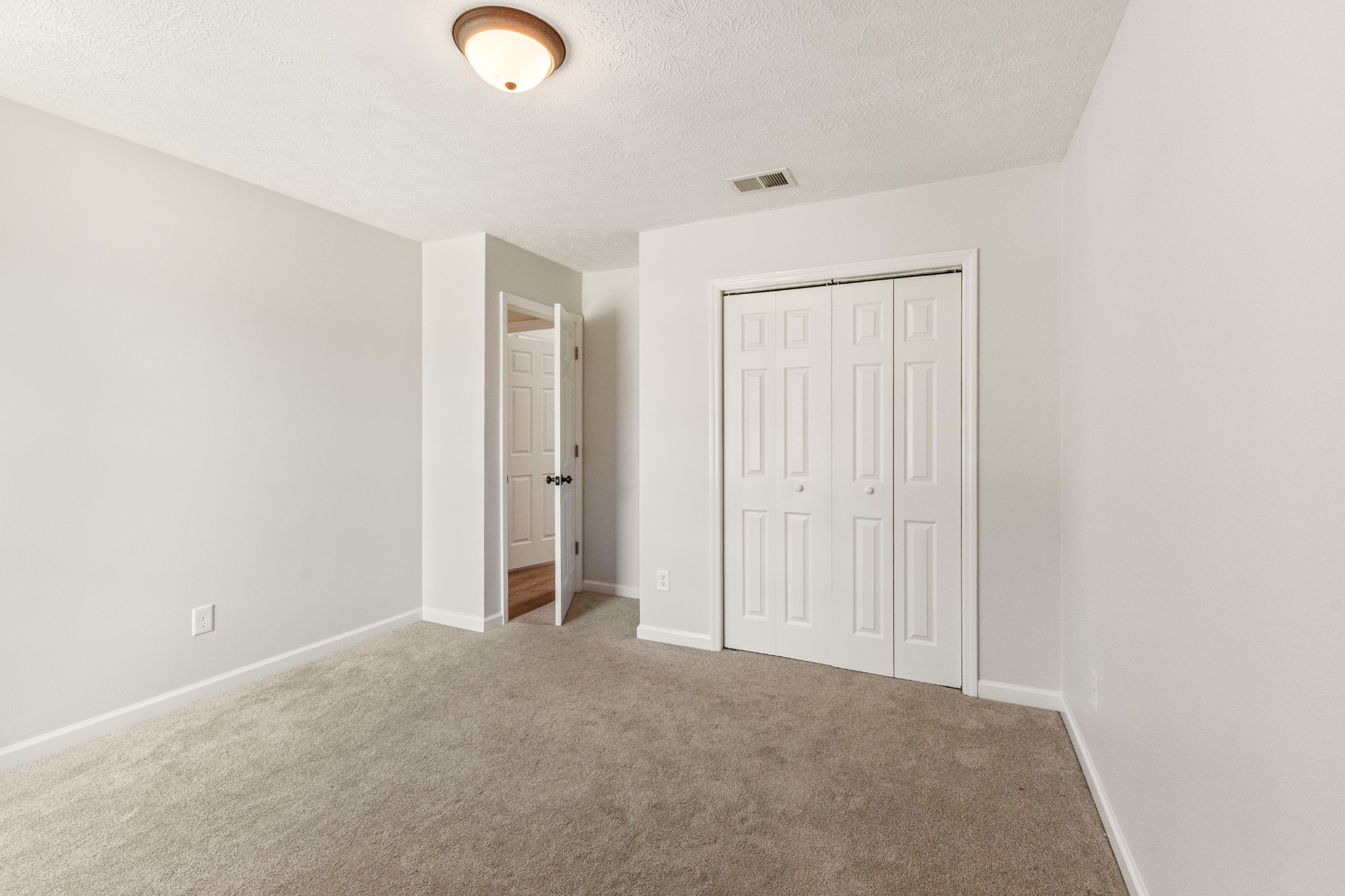 207 Juanita Avenue Gallatin TN 37066