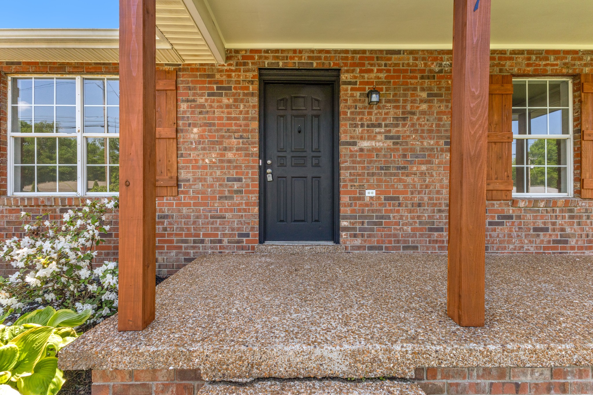 207 Juanita Avenue Gallatin TN 37066