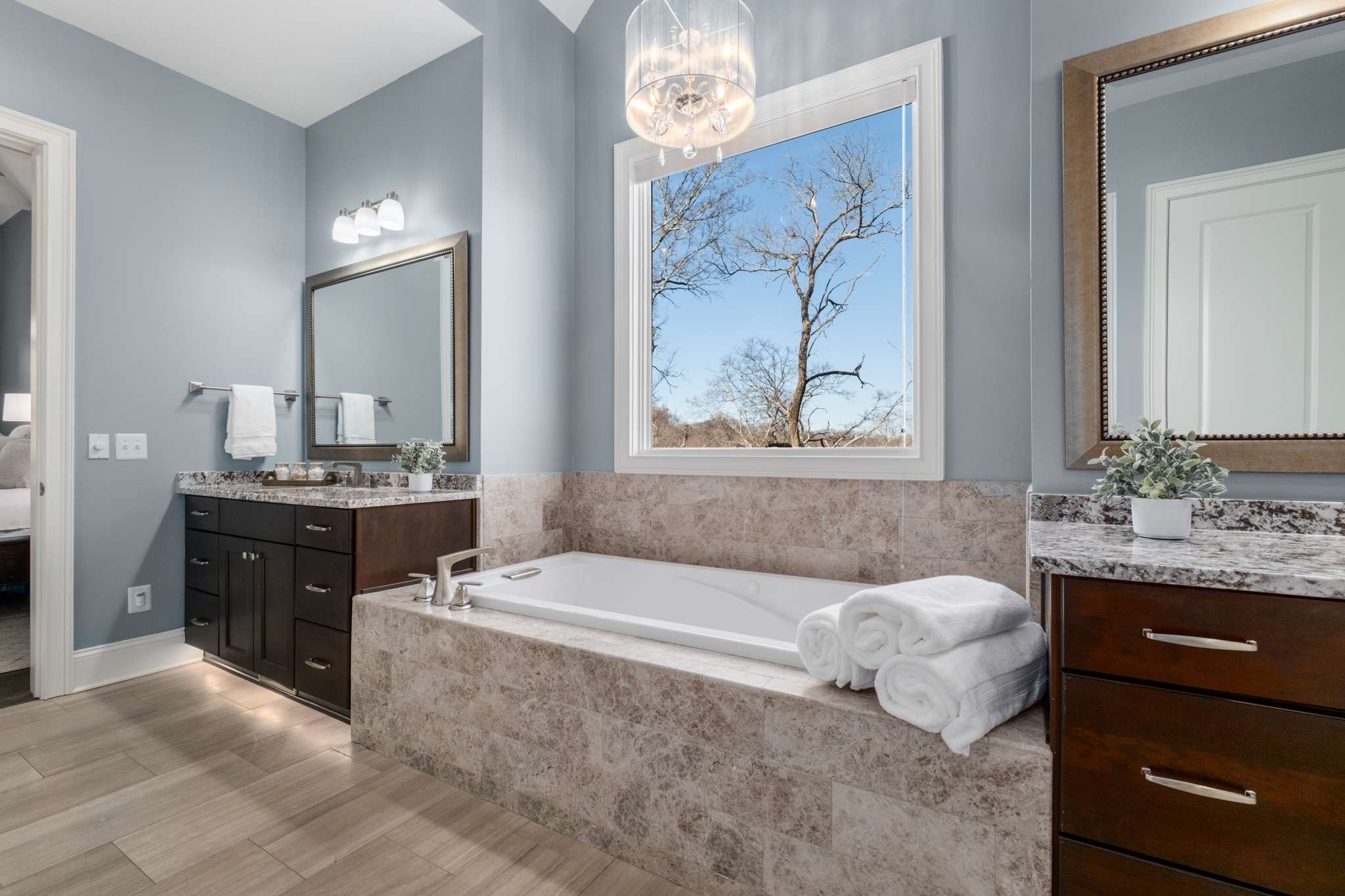 1236 Saxon Drive Nashville TN 37215