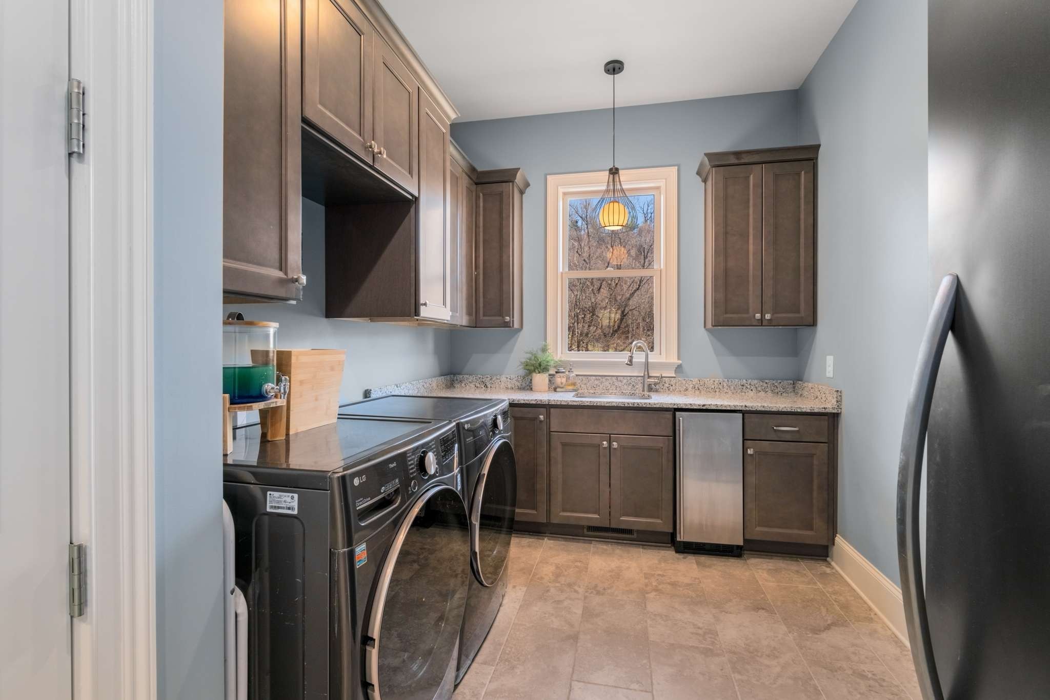 1236 Saxon Drive Nashville TN 37215