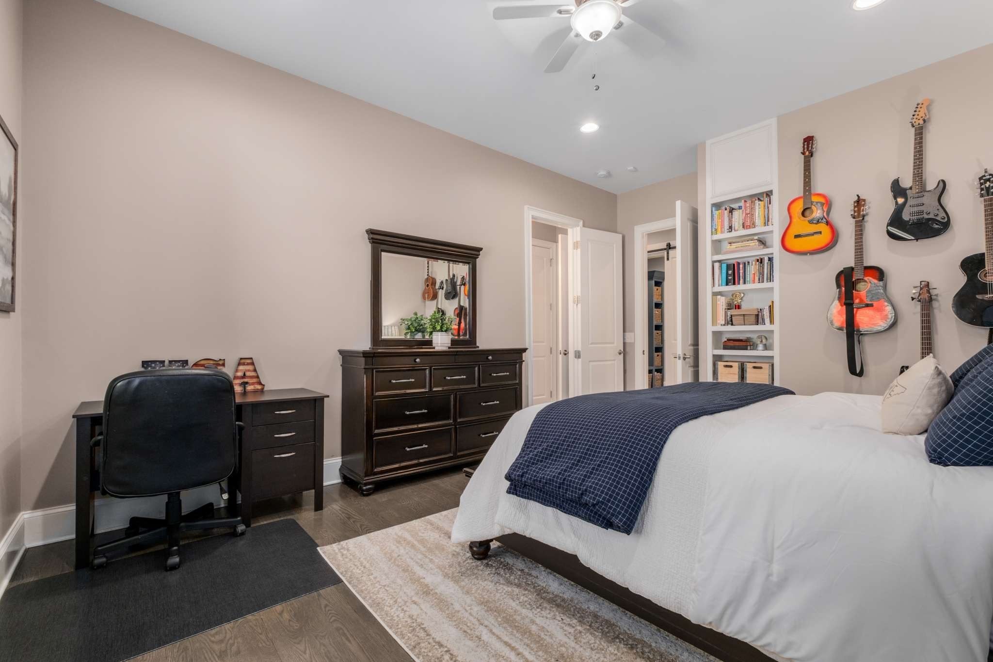 1236 Saxon Drive Nashville TN 37215