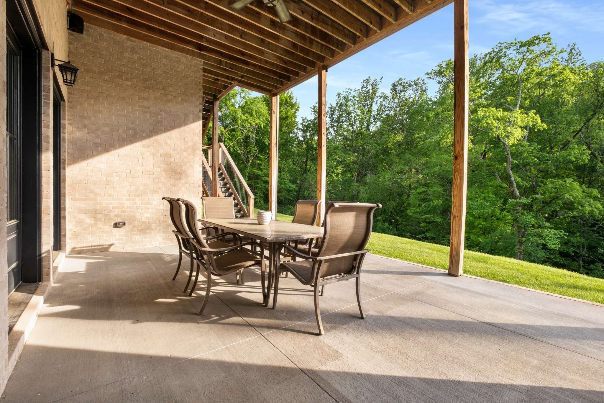 1236 Saxon Drive Nashville TN 37215