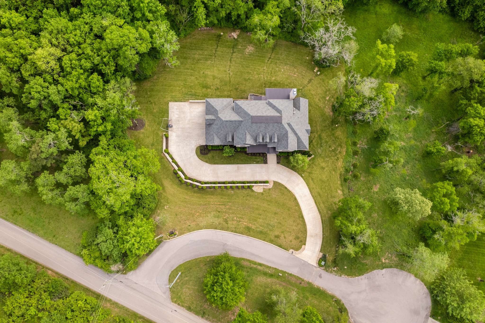 1236 Saxon Drive Nashville TN 37215