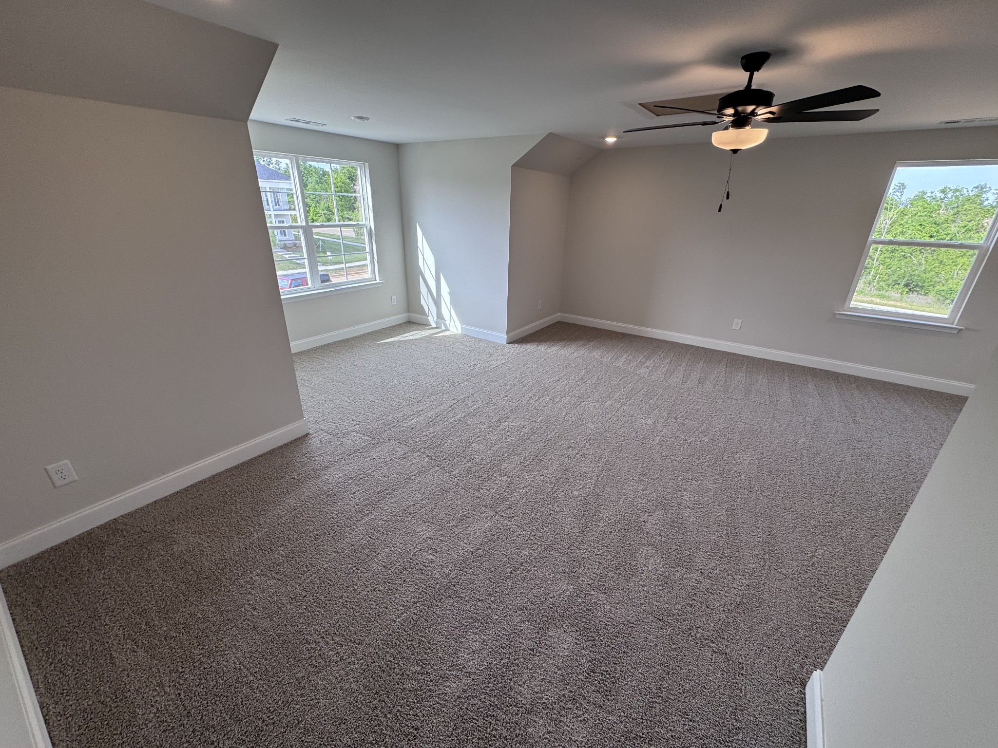 1824 Flatwaters Street Spring Hill TN 37174