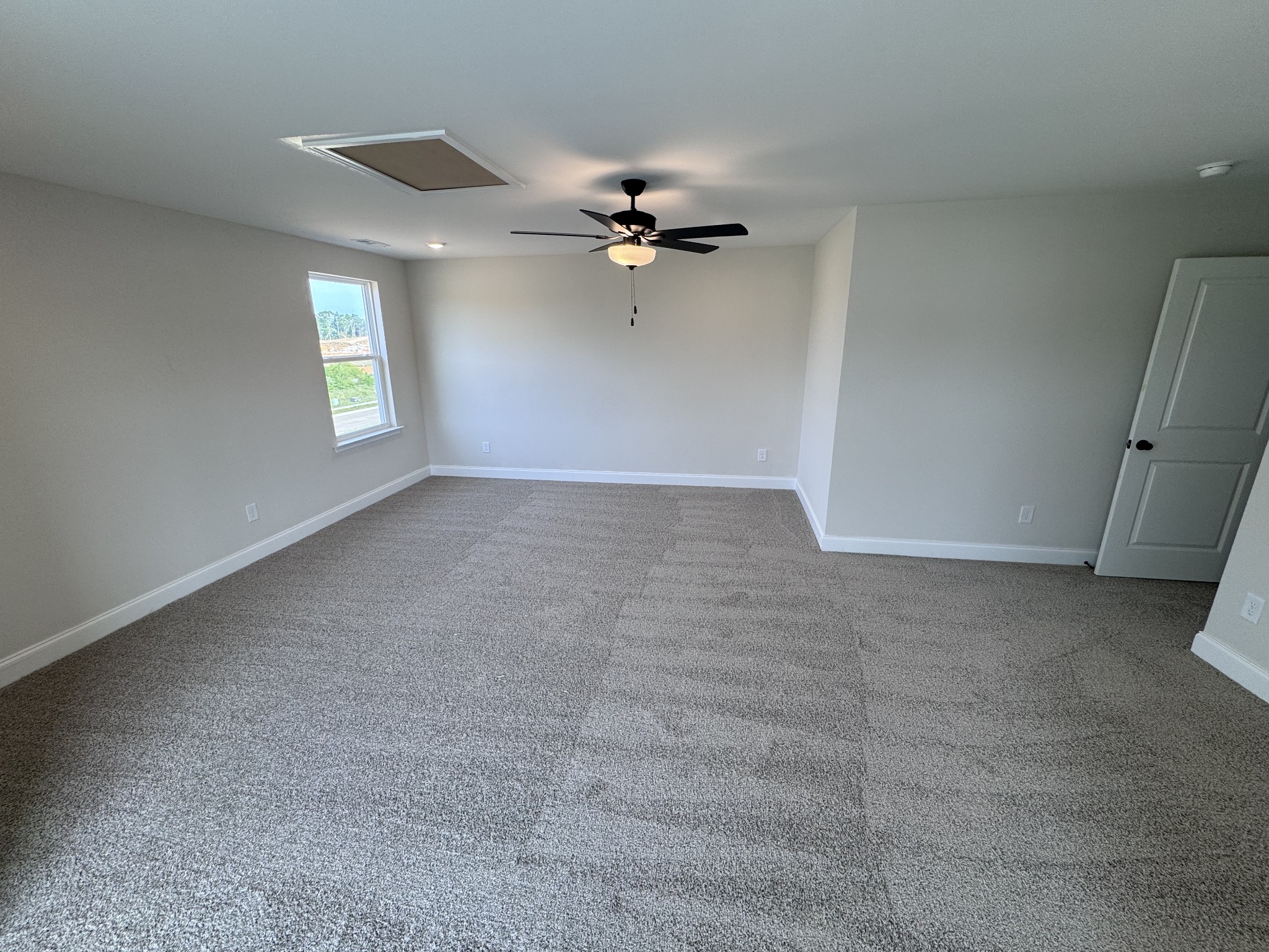 1824 Flatwaters Street Spring Hill TN 37174