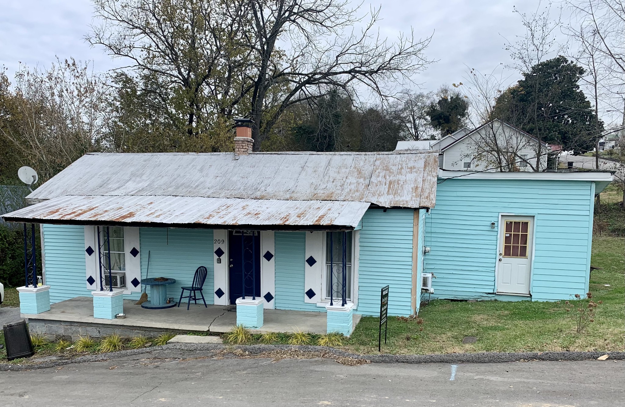 209 S Clinch Street Woodbury TN 37190