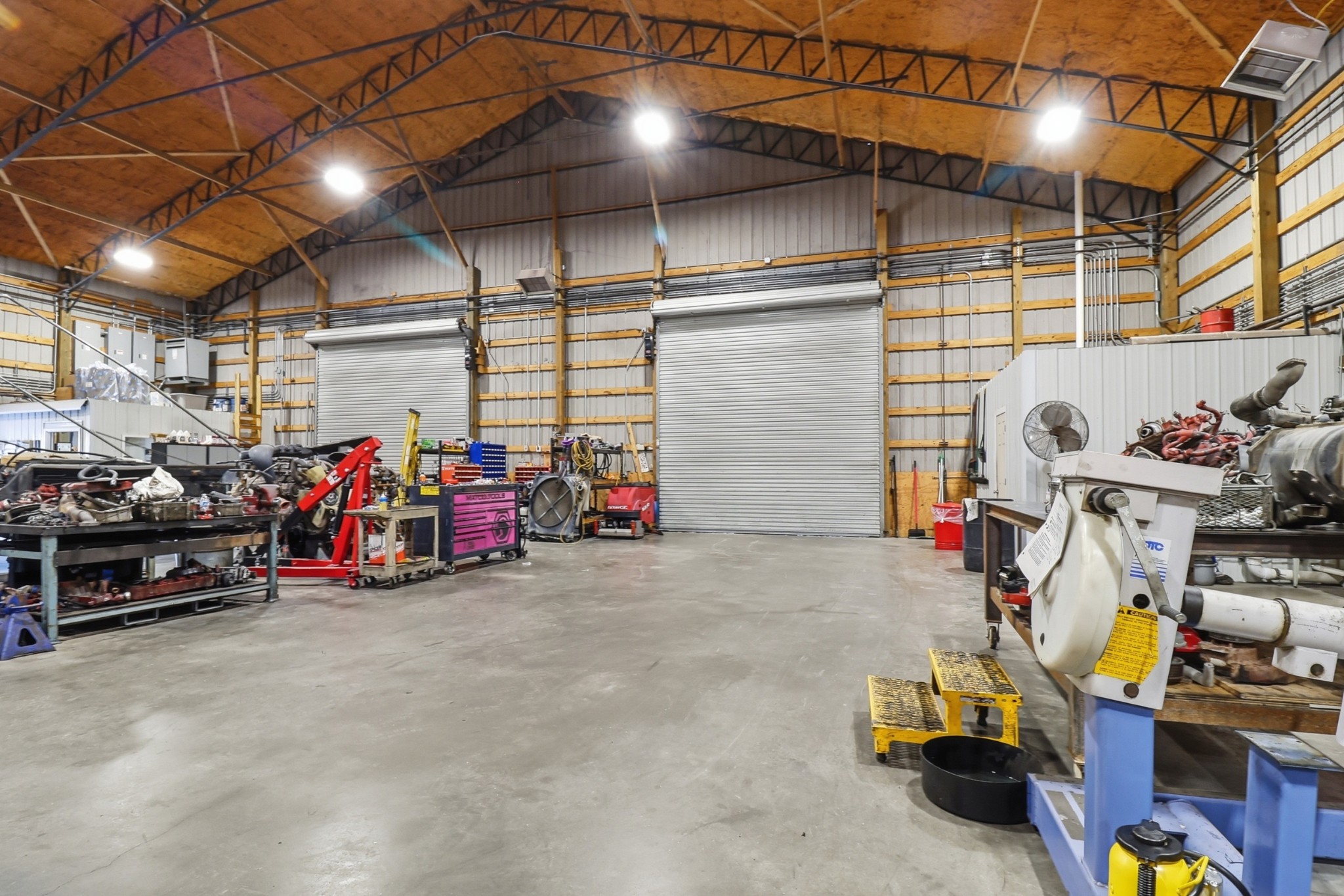 1018 Abiff Road Bon Aqua TN 37025
