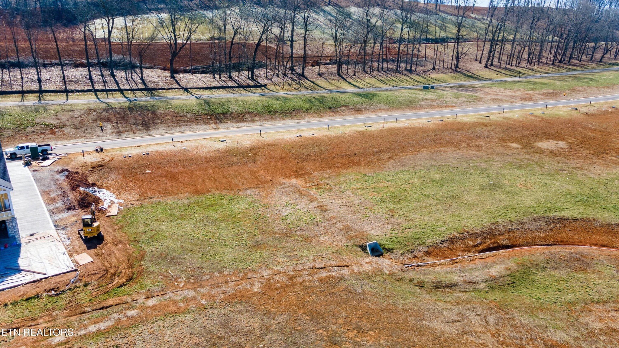 1848 Black Bear Circle Loudon TN 37774