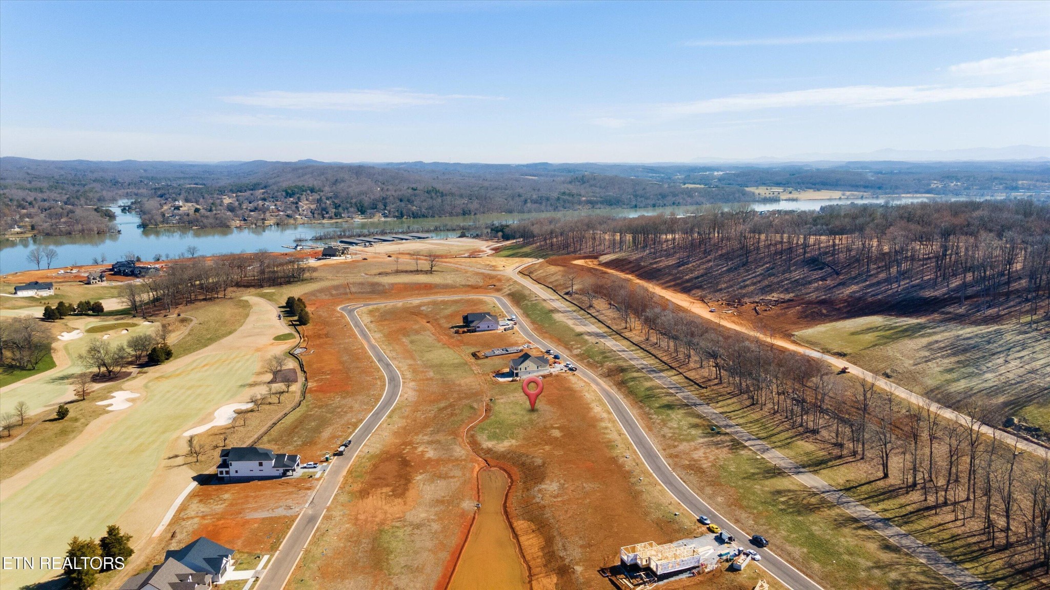 1848 Black Bear Circle Loudon TN 37774