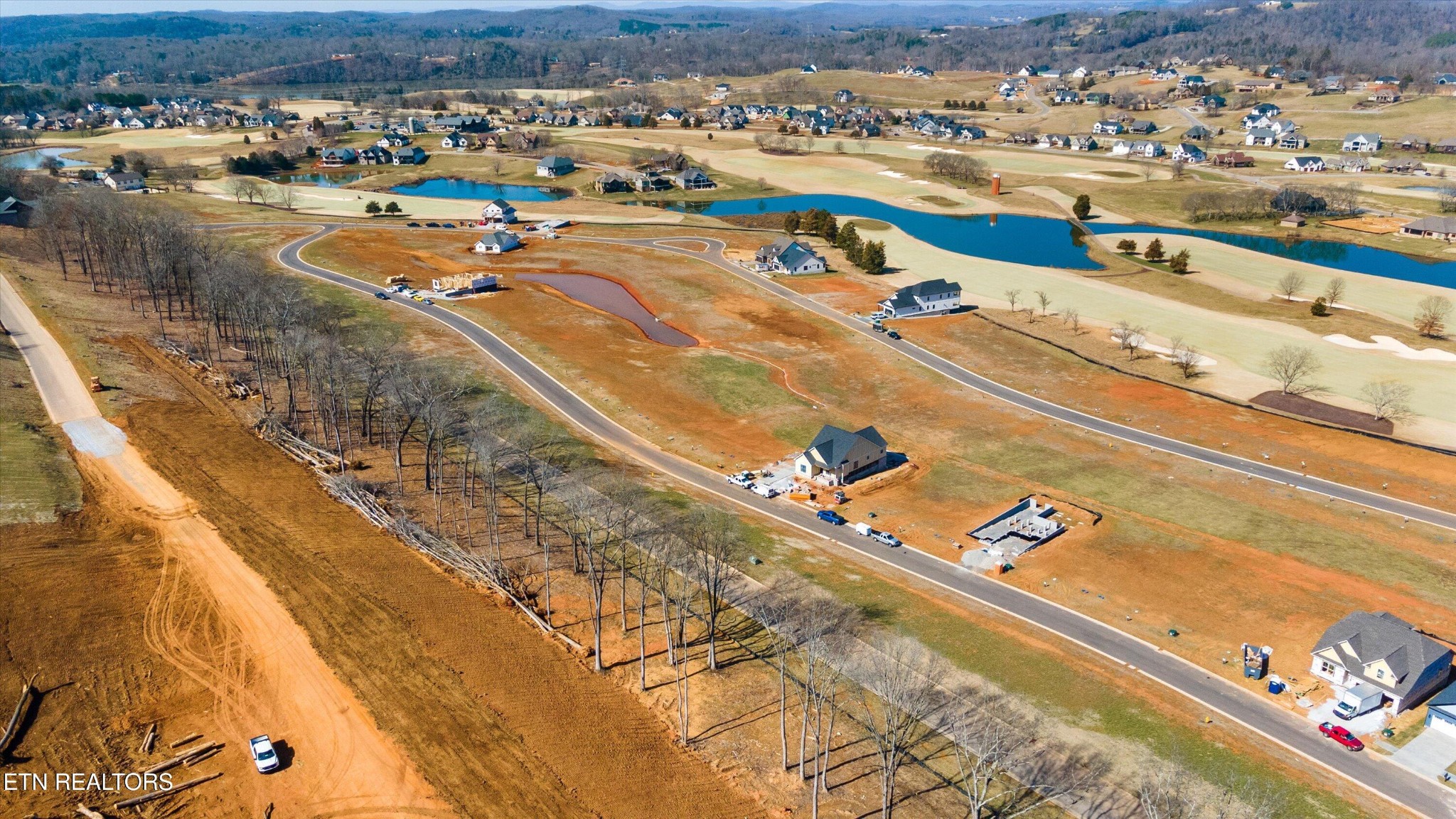 1848 Black Bear Circle Loudon TN 37774