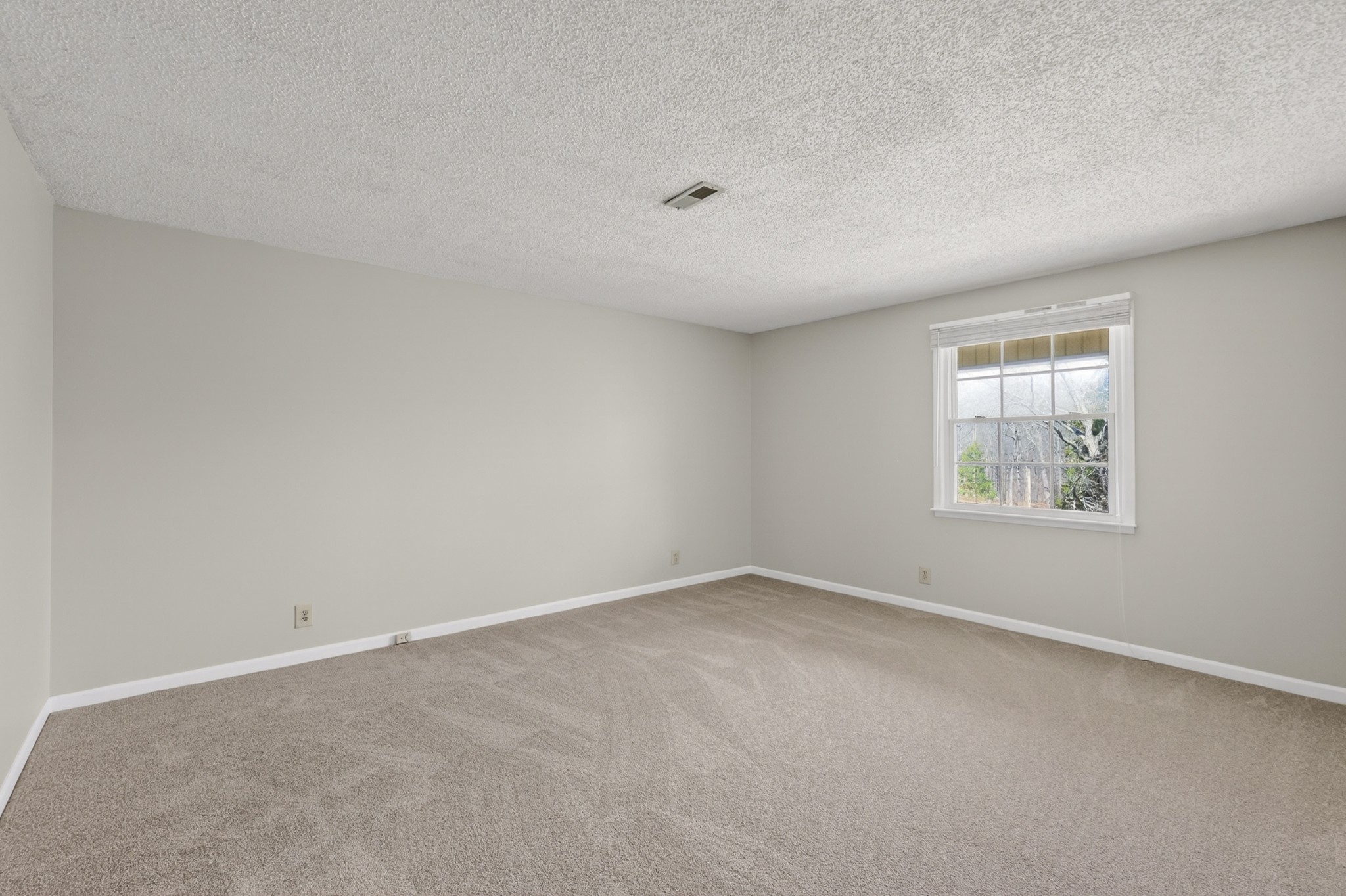 234 Bluegrass Circle Lebanon TN 37090