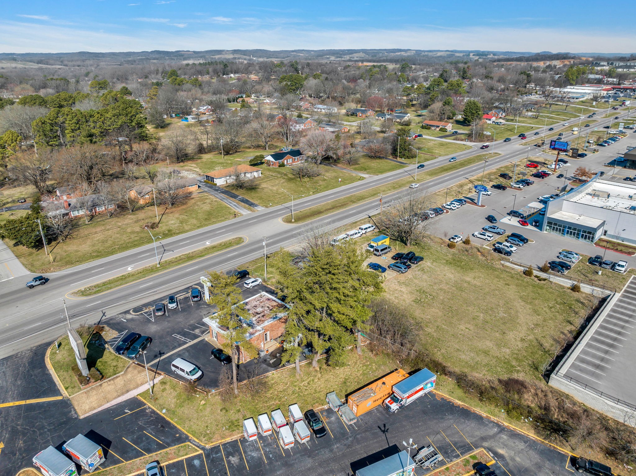 1210 Nashville Highway Columbia TN 38401