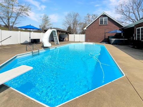 3989 Cadiz Road Bumpus Mills TN 37028