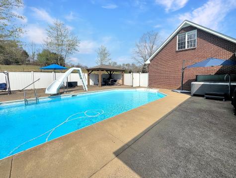 3989 Cadiz Road Bumpus Mills TN 37028